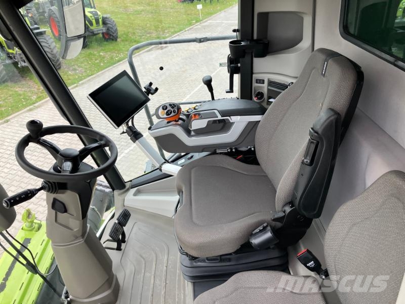 CLAAS TRION 640 Θεριζοαλωνιστικές μηχανές