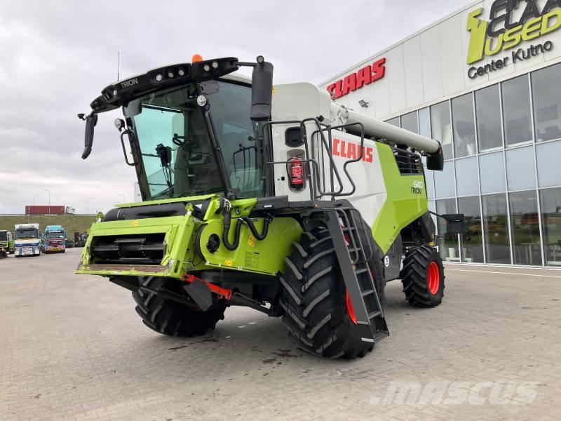 CLAAS TRION 640 Θεριζοαλωνιστικές μηχανές