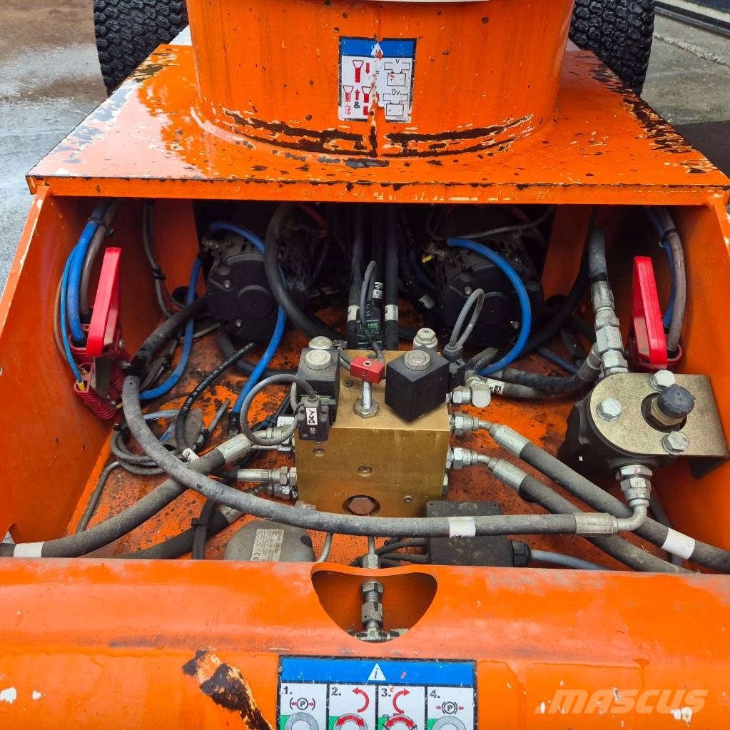 Niftylift HR 12 E رافعات سلة مفصلية
