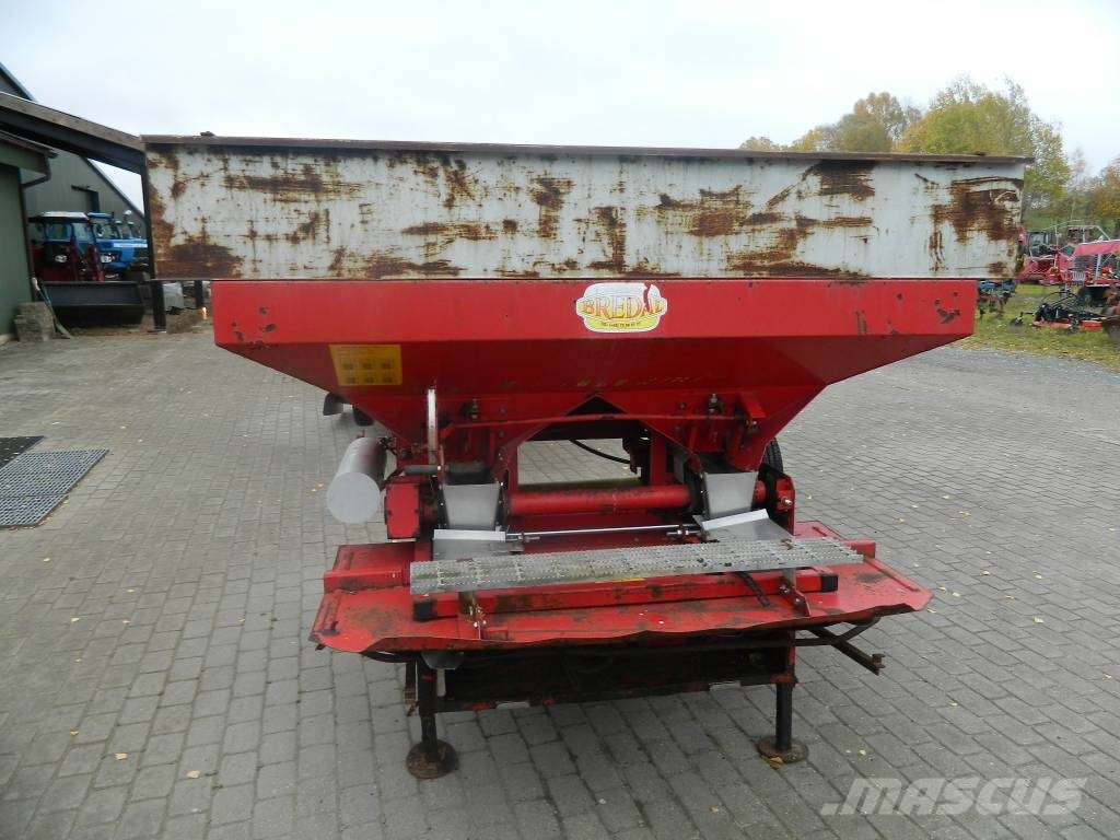 Bredal B 2 Rasturači mineralnog đubriva
