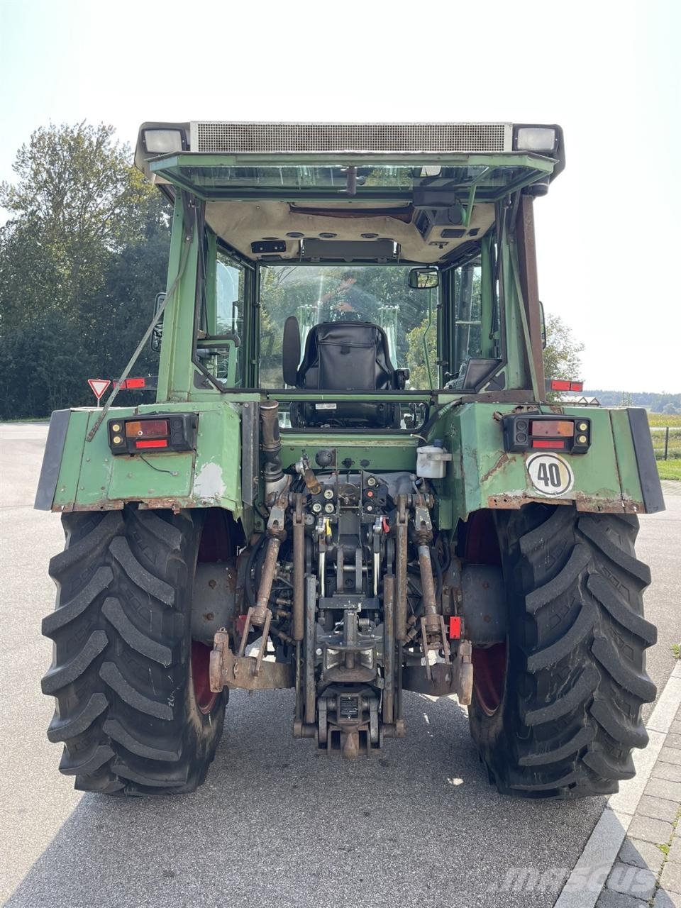 Fendt Geräteträger GTA 395 Трактори
