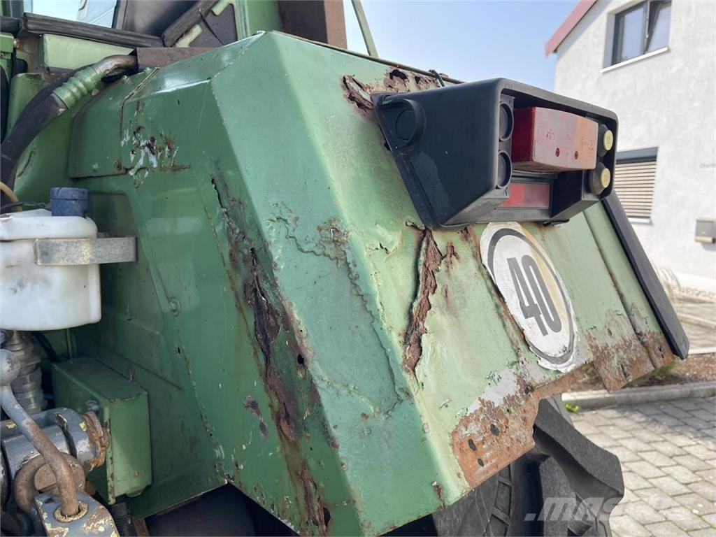 Fendt Geräteträger GTA 395 Трактори