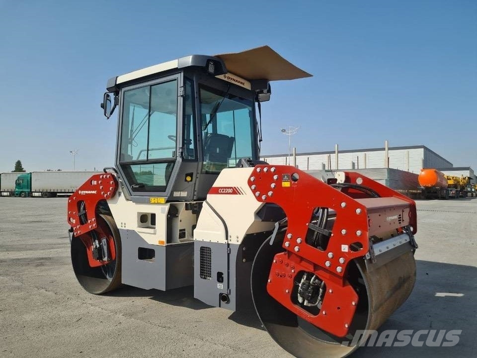 Dynapac CC2200 Twin drum rollers