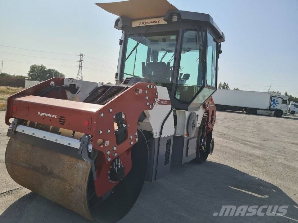 Dynapac CC2200 Twin drum rollers