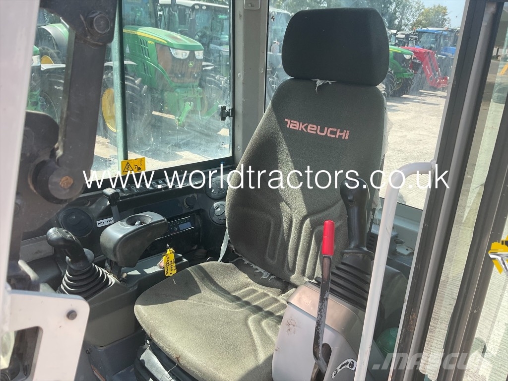 Takeuchi TB 230 Mini pelle < 7t