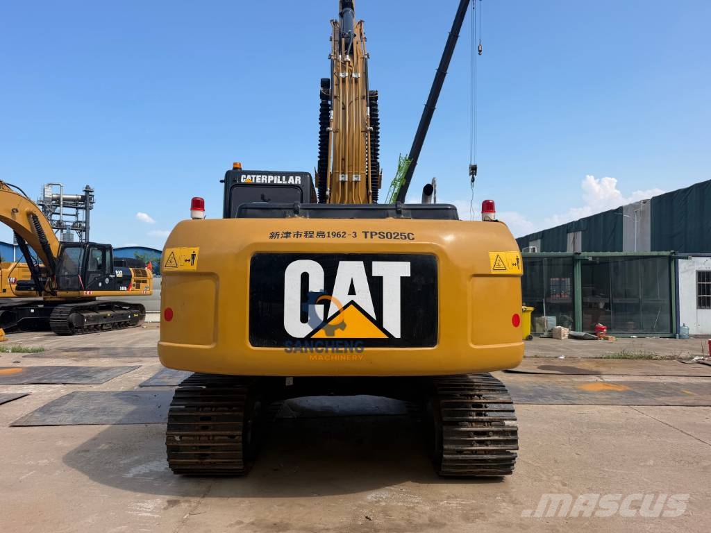 CAT 320D Верижен екскаватор