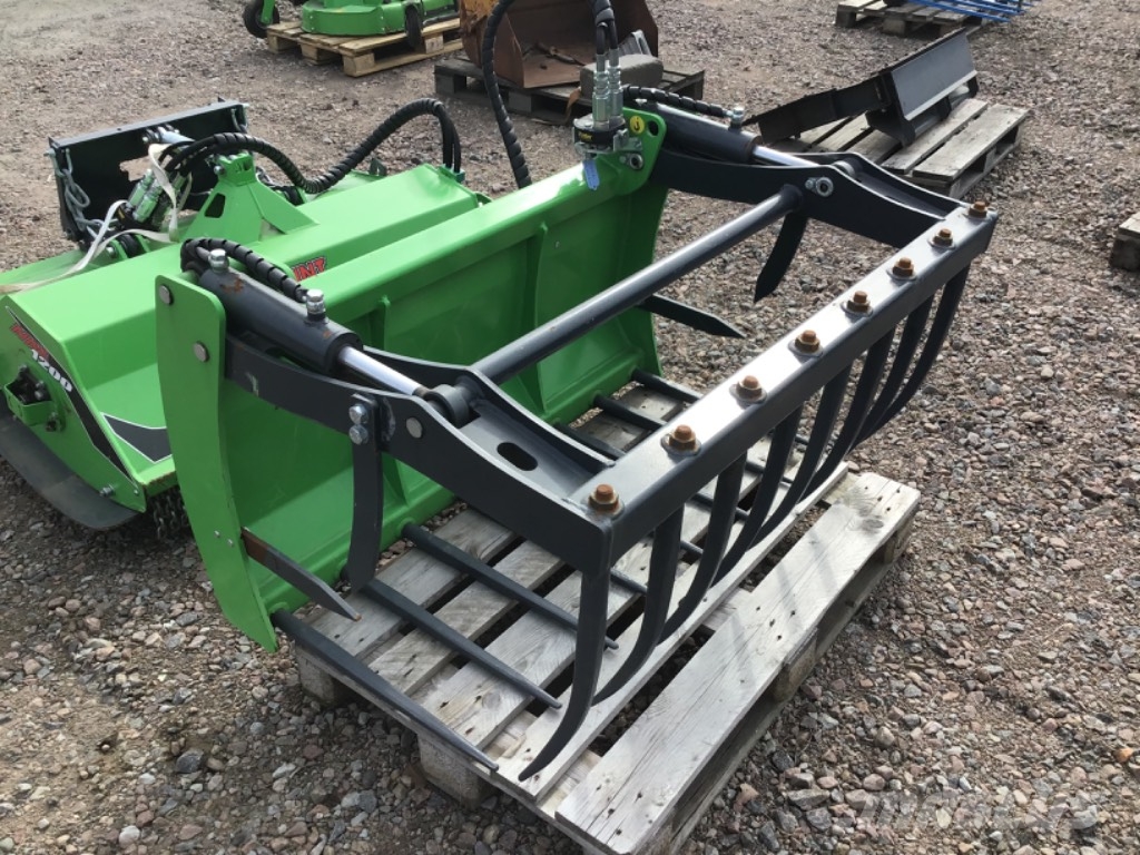 Avant Fodergrep Front loader accessories