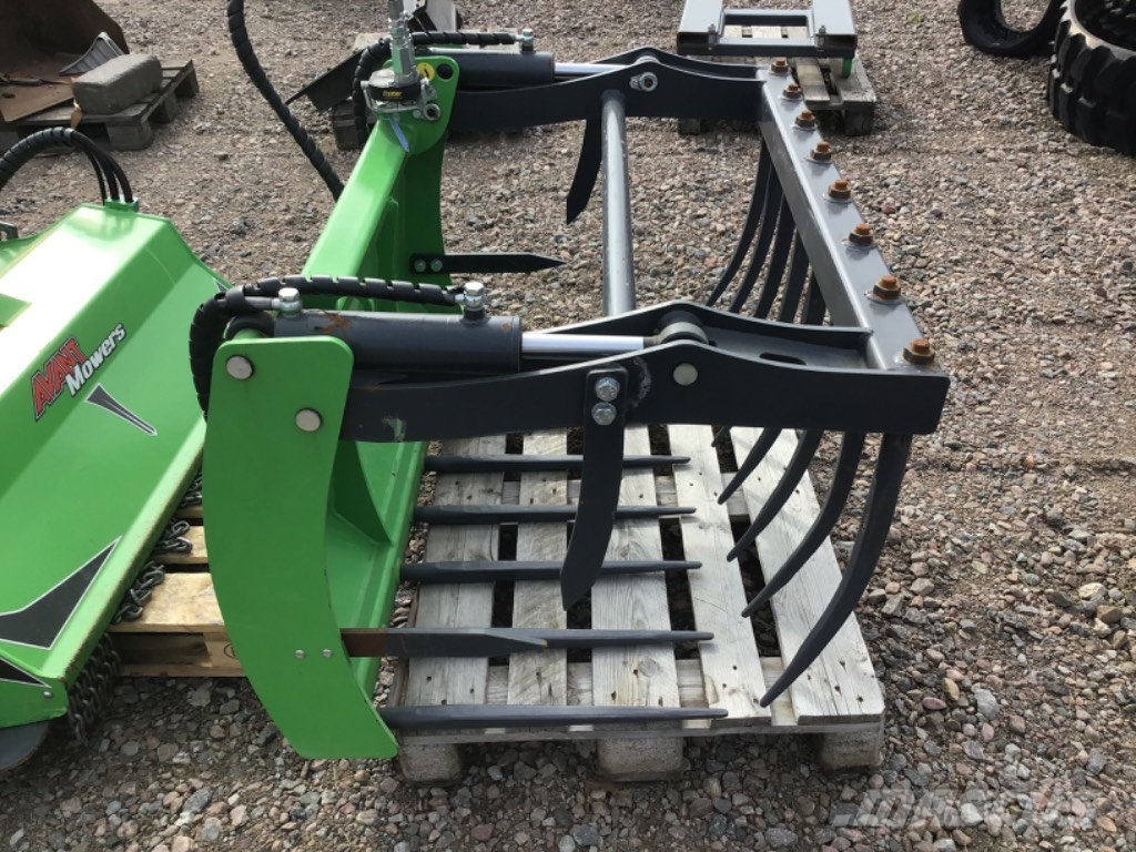 Avant Fodergrep Front loader accessories