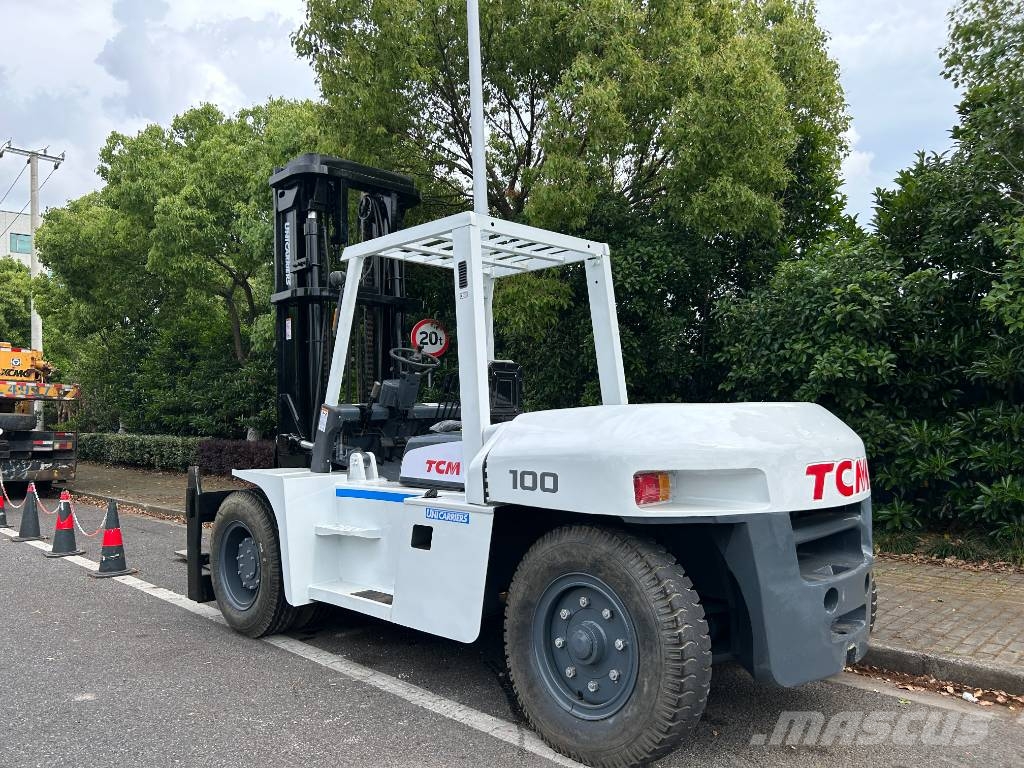 TCM FD 100 شاحنات الديزل