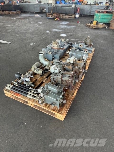 Liebherr R 974 C HYDRAULIC PUMP LPV 250 Hidráulica