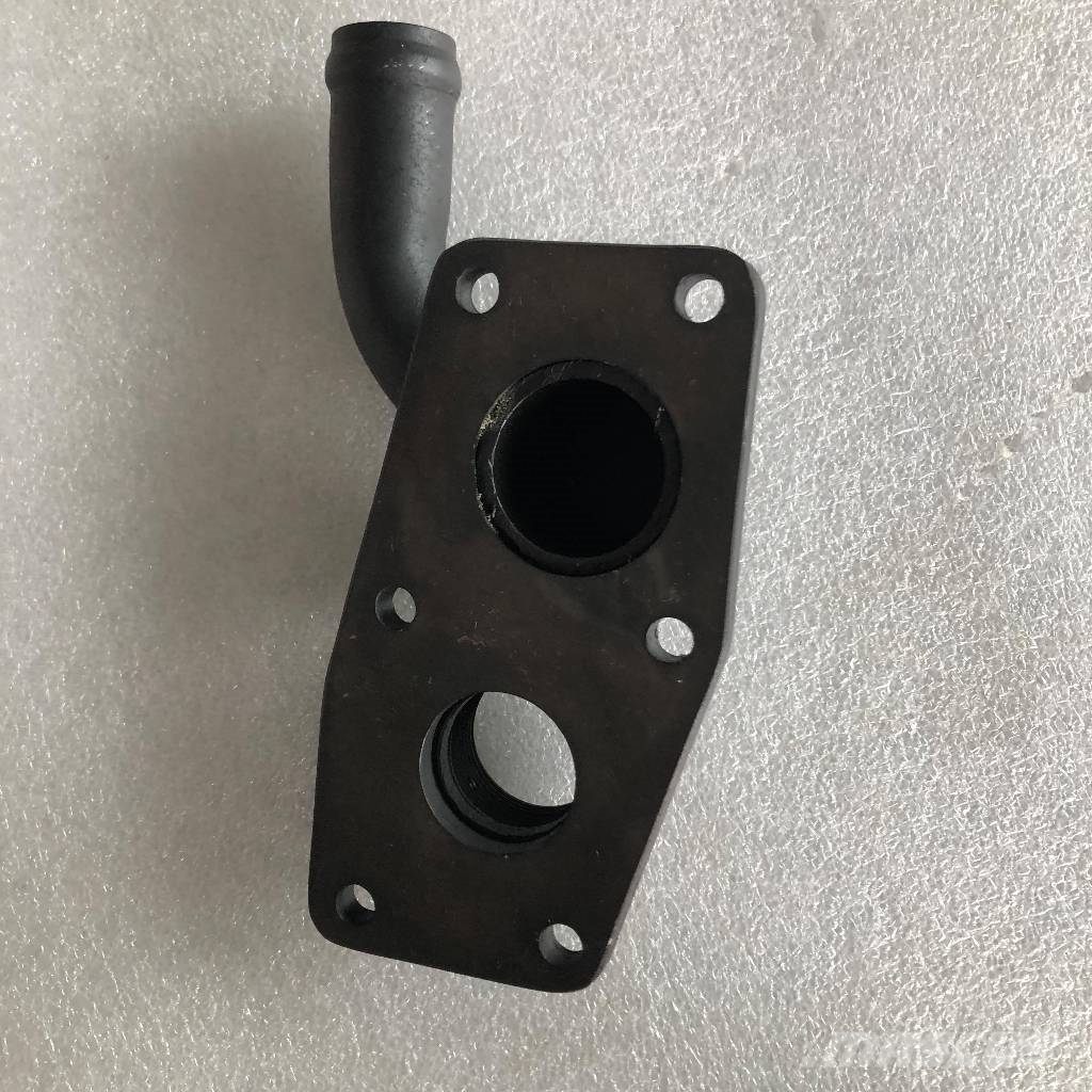 Cummins Nta855 Connect Water Outer 3051035 Motorer