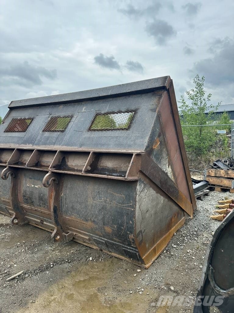 Volvo Light material shovel 12 cubik Baldes