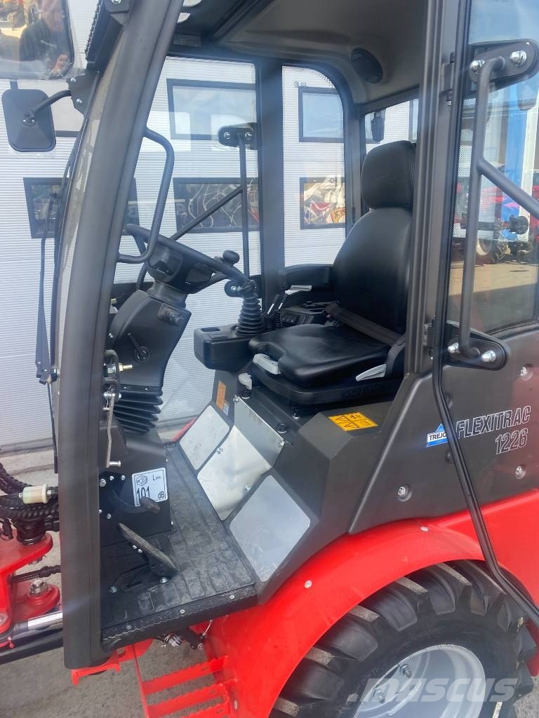 Flexitrac 1226Cab Tractors
