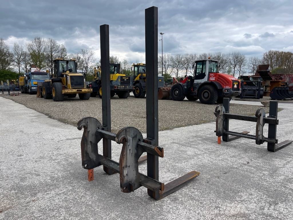 Pallet forks Volvo L120H 165cm x 100cm Volvo / Lun Villák