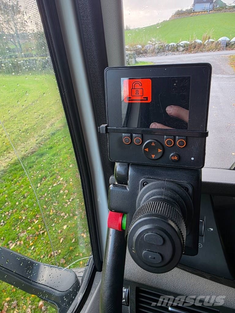 Volvo FH 8x4 Tridem – Hooklift – 2020 アームロール