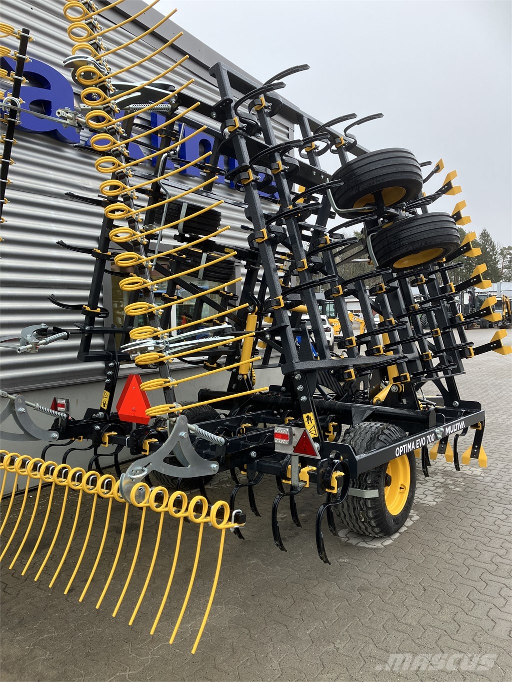 Multiva Optima EVO 700 Såbäddsharvar och rototillers
