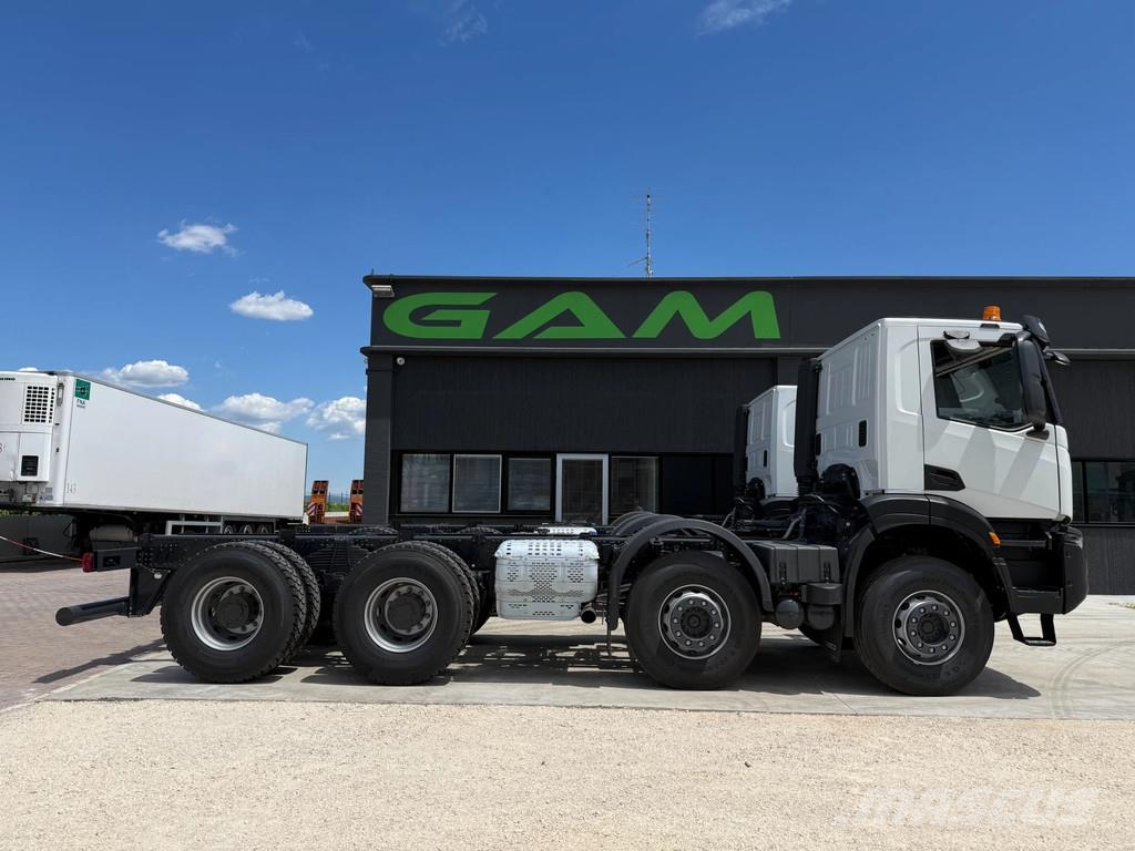 Iveco T-Way 410T54 T-Way 410T54 8x4 Chassis 40Ton Euro6 Шаси кабини