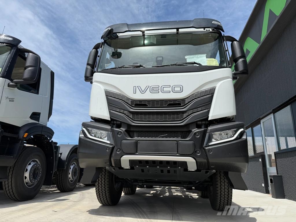 Iveco T-Way 410T54 T-Way 410T54 8x4 Chassis 40Ton Euro6 Шаси кабини