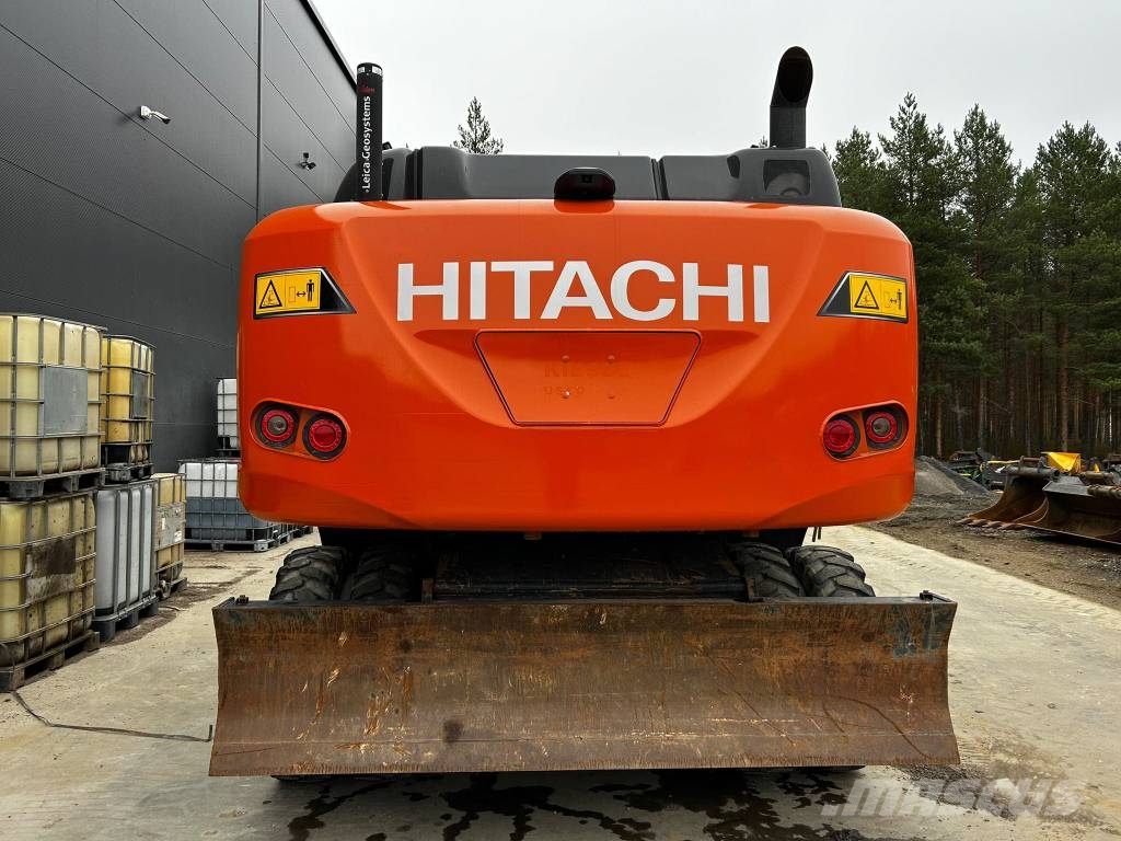 Hitachi ZX 220 W-7 / Rasvari, Stage V, Pienet tunnit Pyöräkaivukoneet