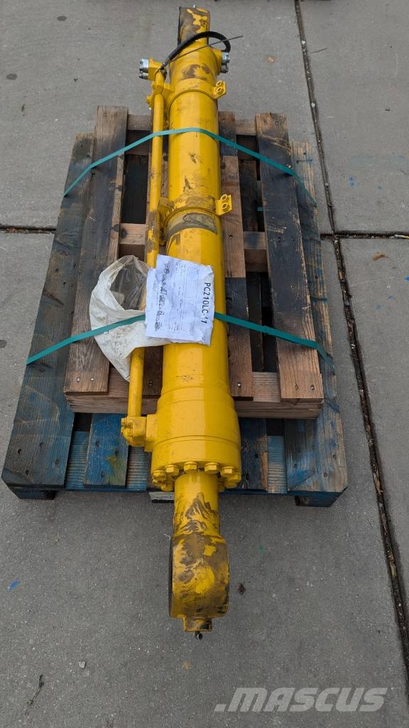 Komatsu PC210LC-10 / -11 - BUCKET CYLINDER - 707-E1-01300 حفارات زحافة