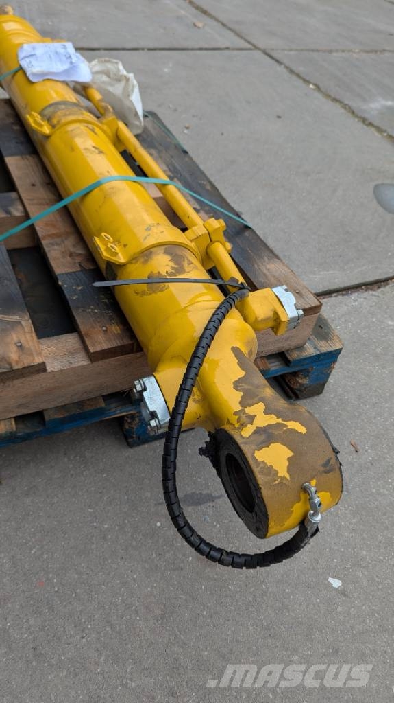 Komatsu PC210LC-10 / -11 - BUCKET CYLINDER - 707-E1-01300 حفارات زحافة