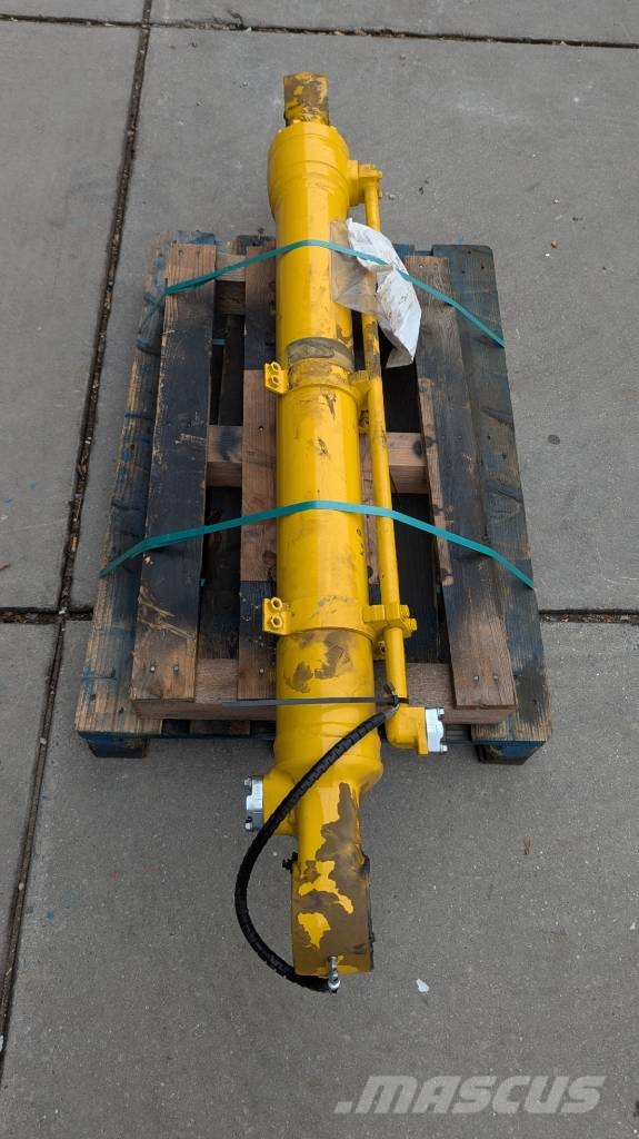 Komatsu PC210LC-10 / -11 - BUCKET CYLINDER - 707-E1-01300 حفارات زحافة