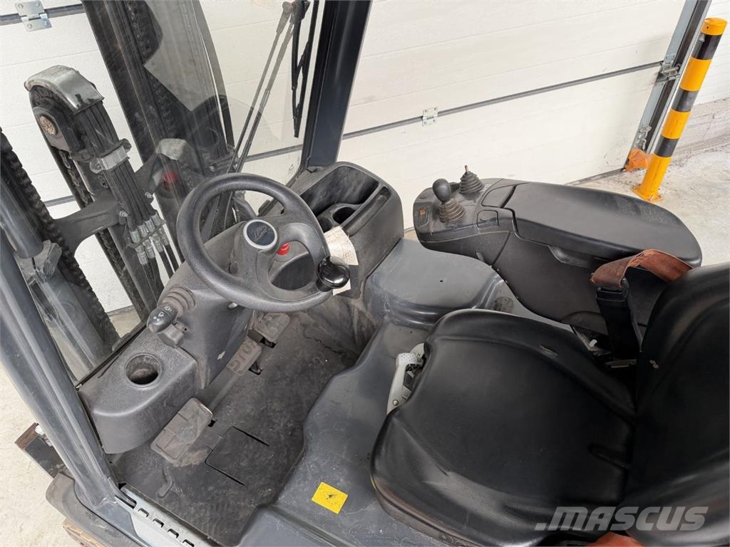 Linde E20L-02 Elektrostapler
