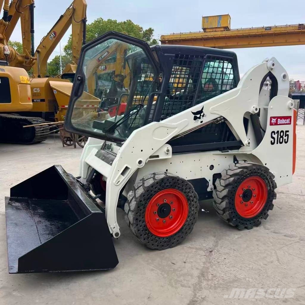 Bobcat S 185 滑移装载机