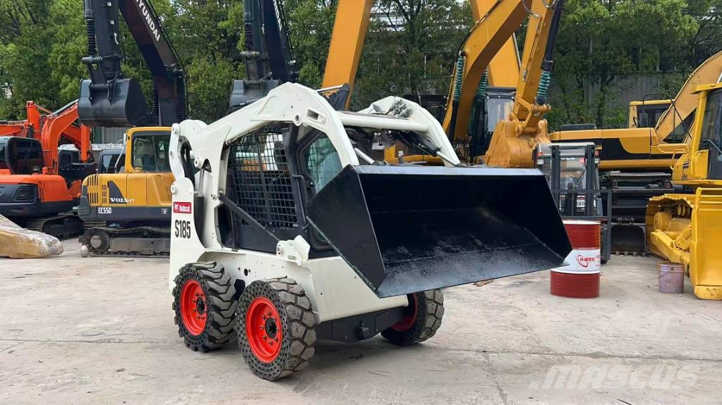 Bobcat S 185 滑移装载机