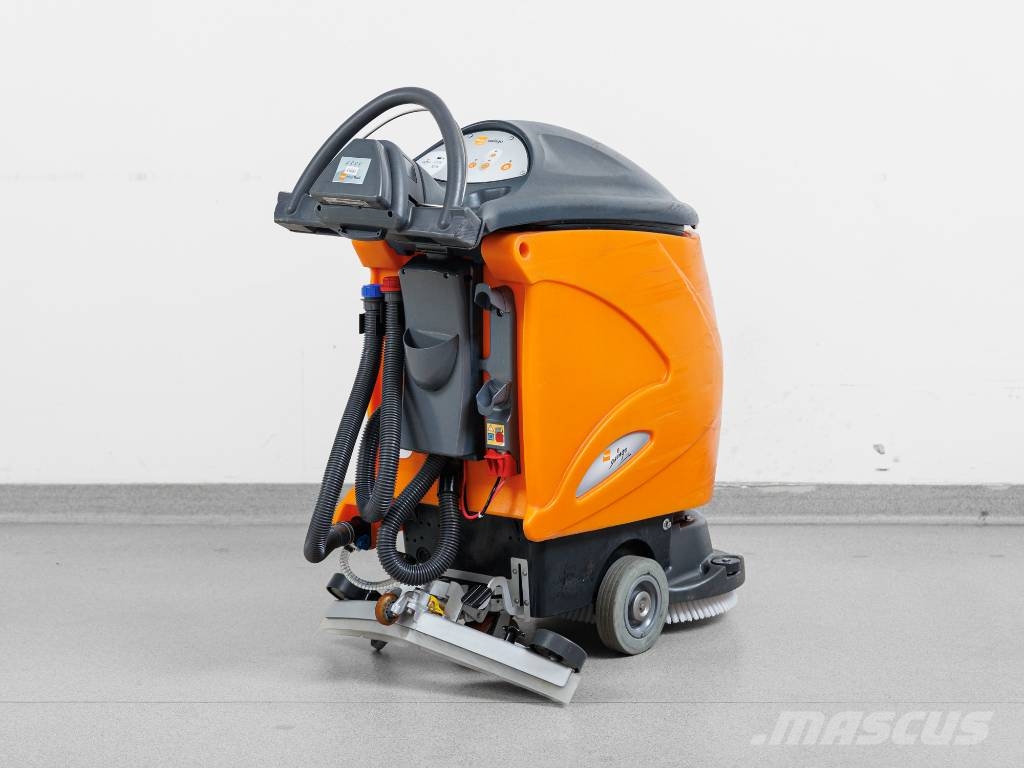 Taski Swingo 755 B - NEW BATTERIES Strojevi za čiščenje i ribanje podova