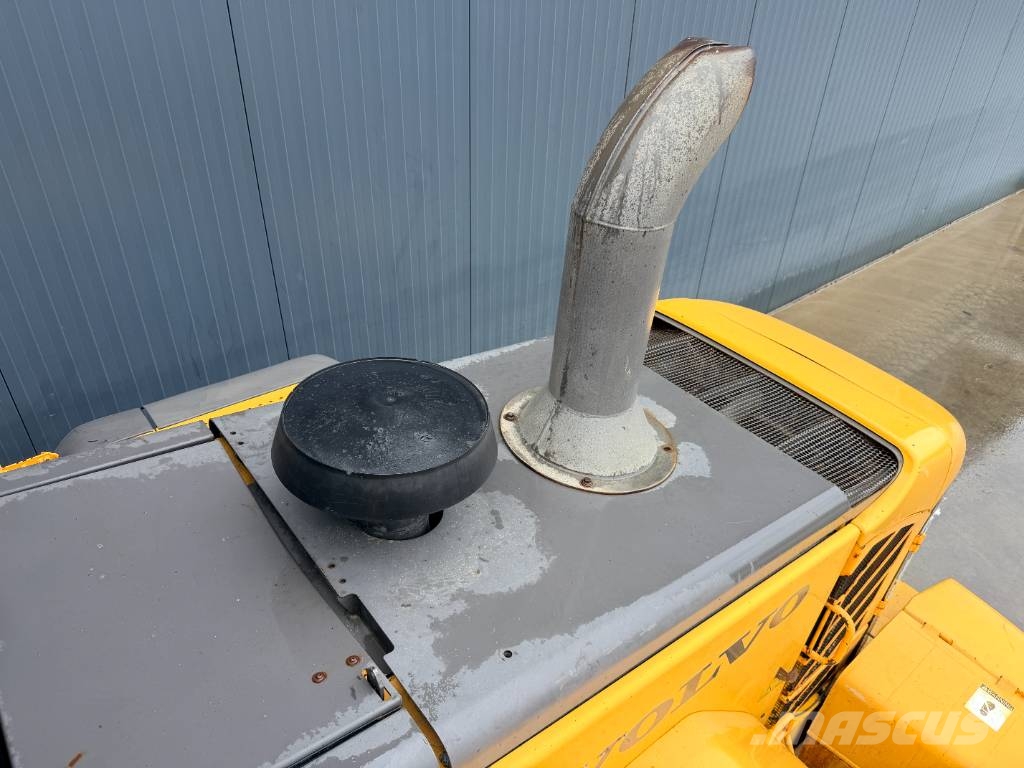 Volvo L120F Utovarivači na točkove