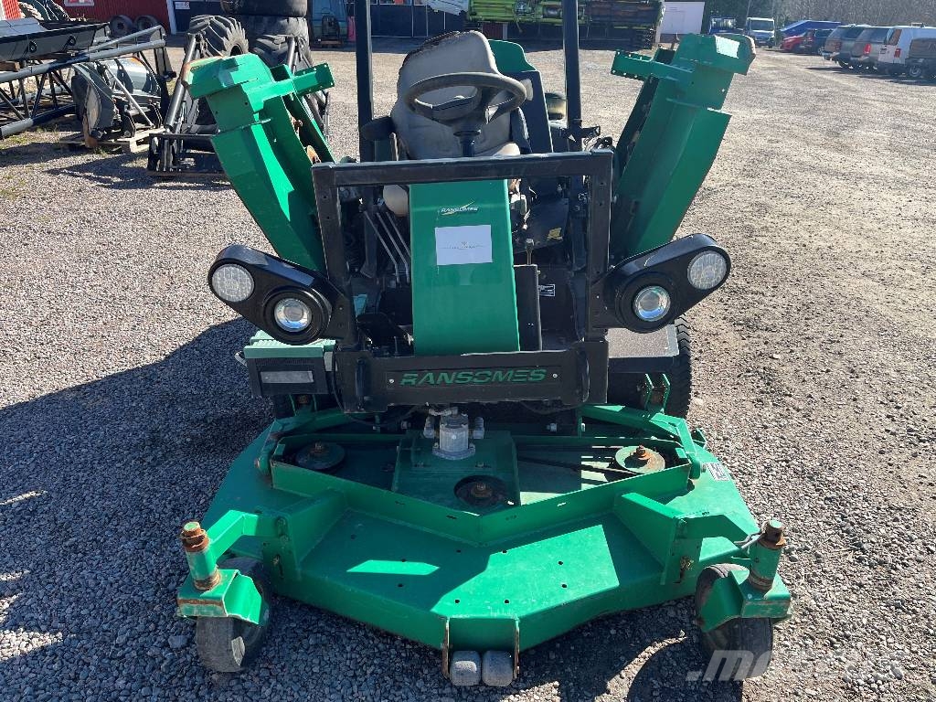Ransomes HR6010 Dismantled. Only spare parts Riding mowers