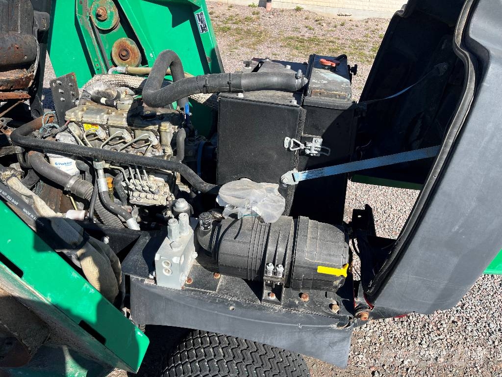 Ransomes HR6010 Dismantled. Only spare parts Riding mowers