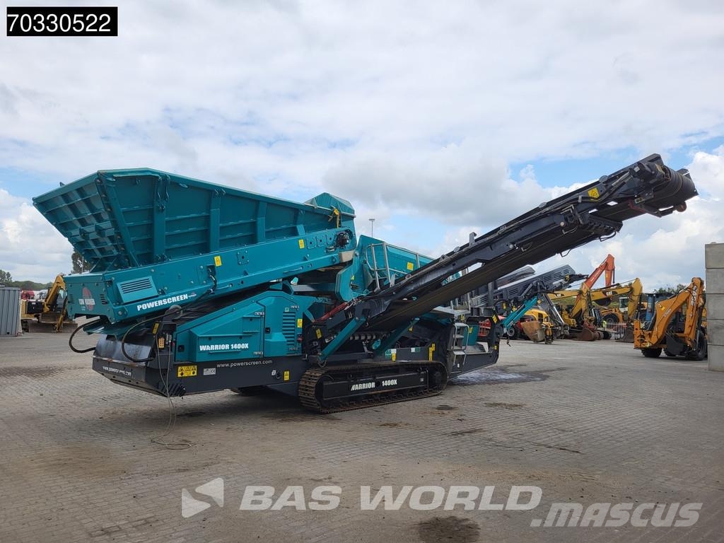 Powerscreen Warrior 1400X 自走式スクリーン