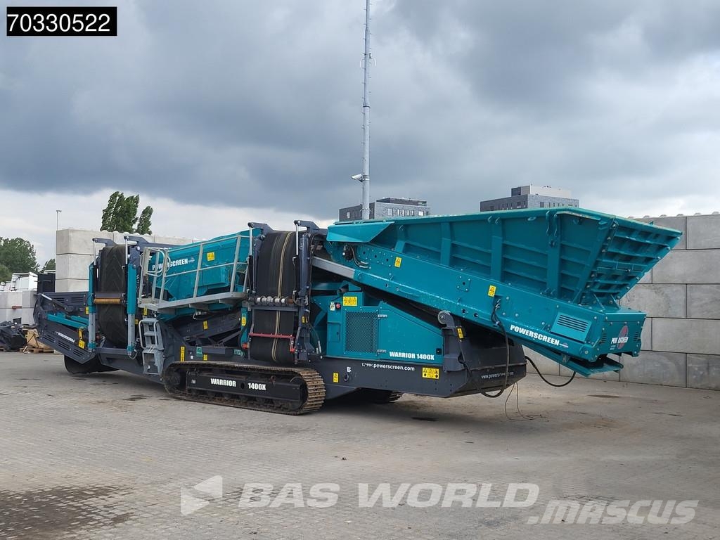 Powerscreen Warrior 1400X 自走式スクリーン