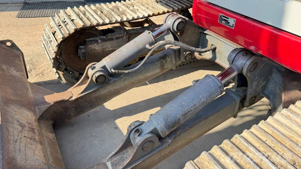 Takeuchi TB2150R - 2017 YEAR - POWERTILT - 3X BUCKETS Crawler excavators