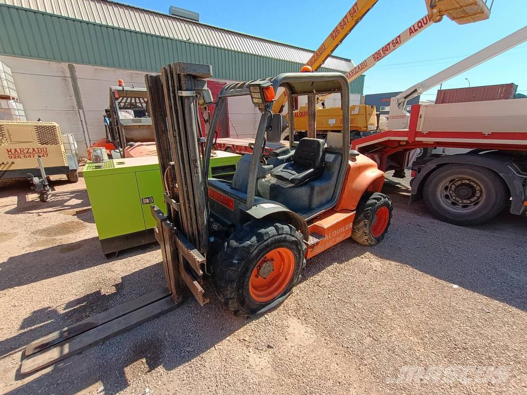 Ausa C 250 H X4 Dízel targoncák