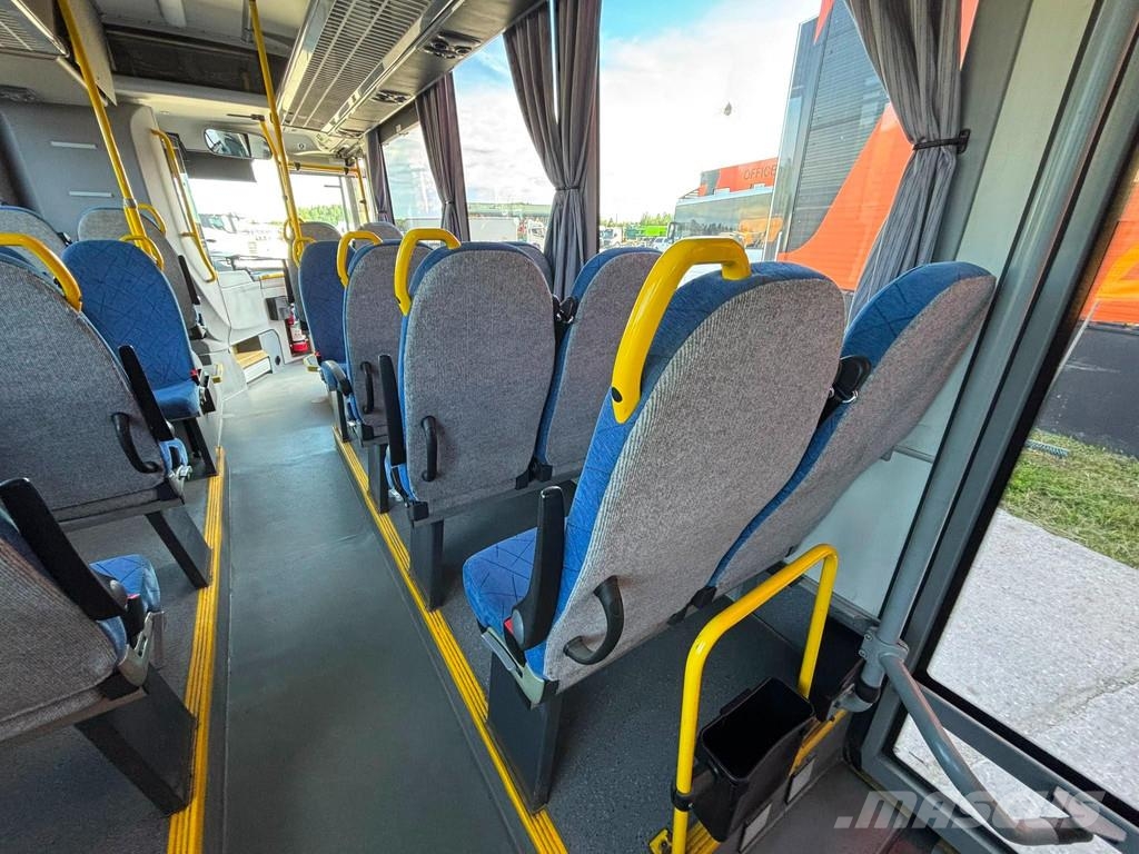 Volvo B8RLE 8900 6x2*4 AC / AUXILIARY HEATING Autobus interurbain