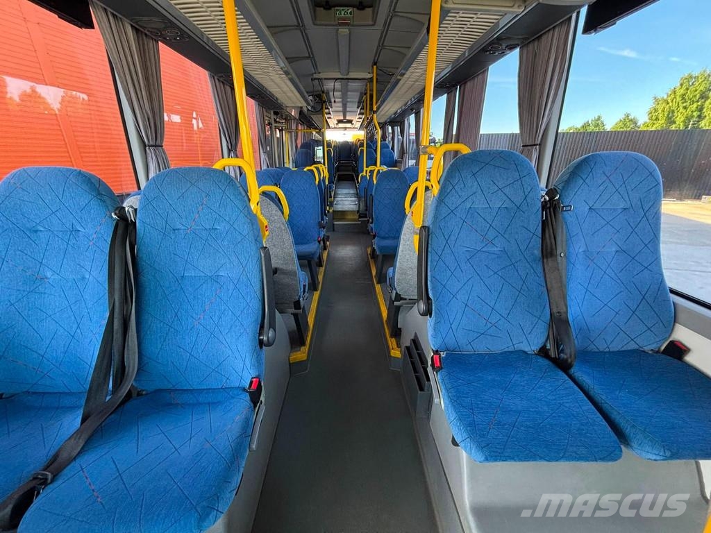 Volvo B8RLE 8900 6x2*4 AC / AUXILIARY HEATING Autobus interurbain