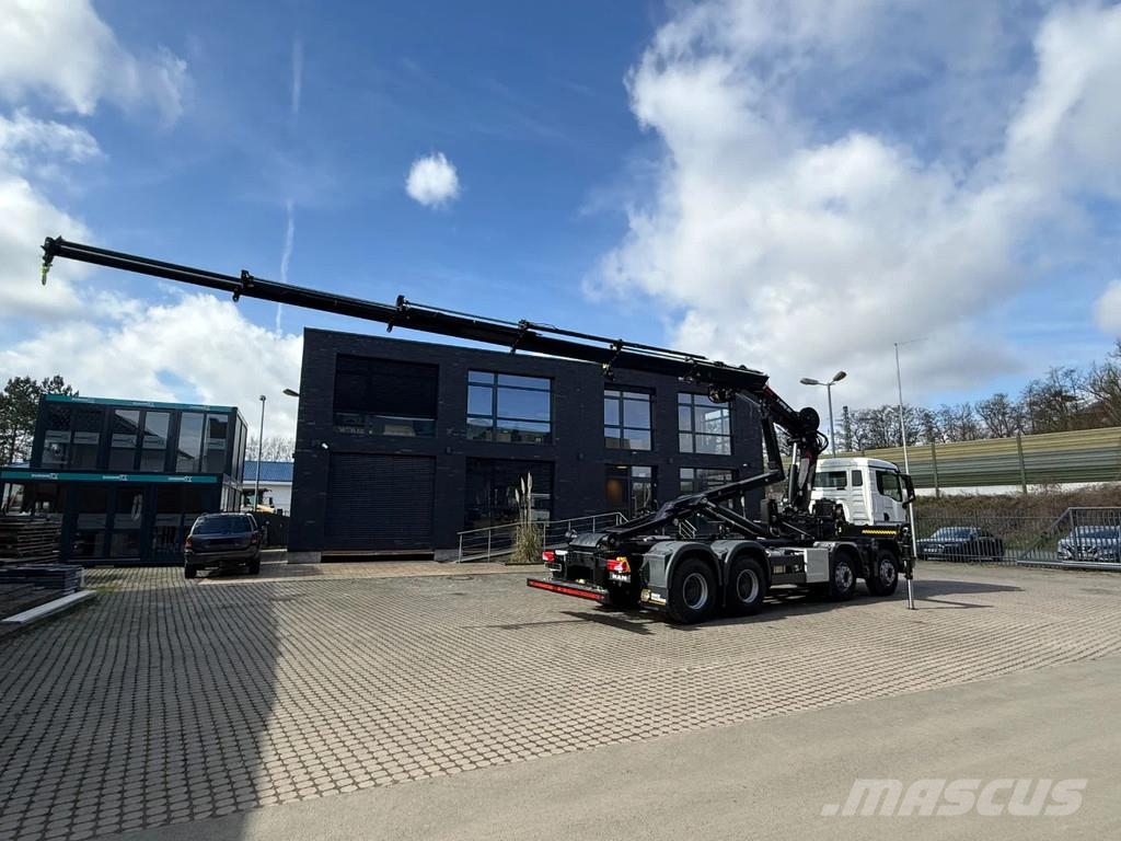 MAN TGS 35.520 MAN TGS 35.520 8x4 Abrollkipper + Kran Hook lift trucks