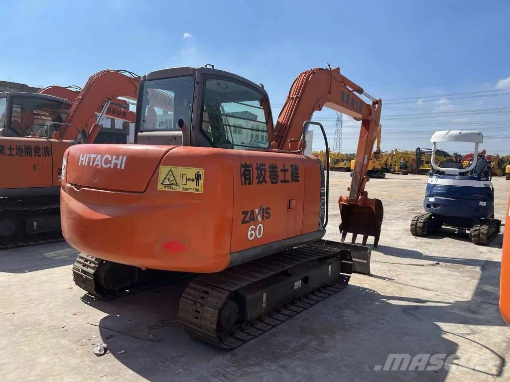 Hitachi ZX 60 Гусеничні екскаватори