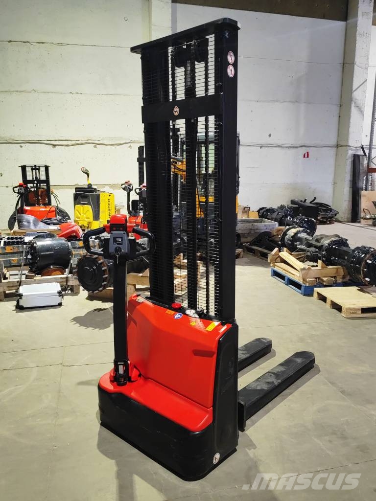 Schorr 350E Pedestrian stacker