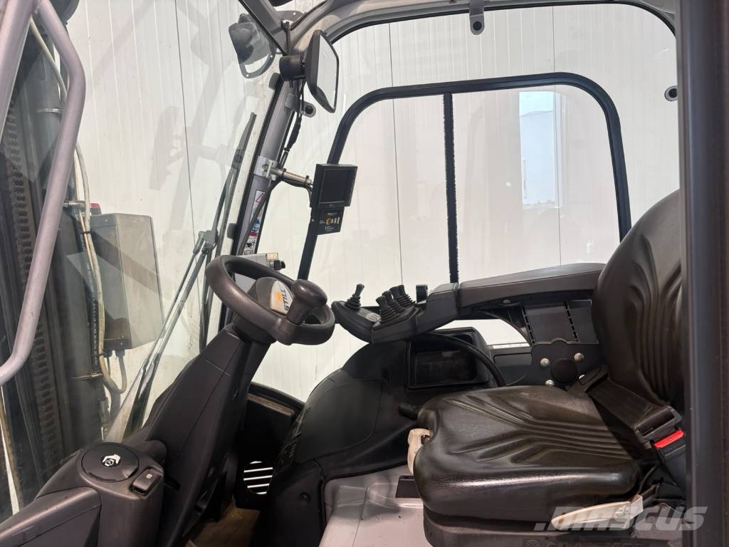 Still RX60-25 Elektriskie autoiekrāvēji