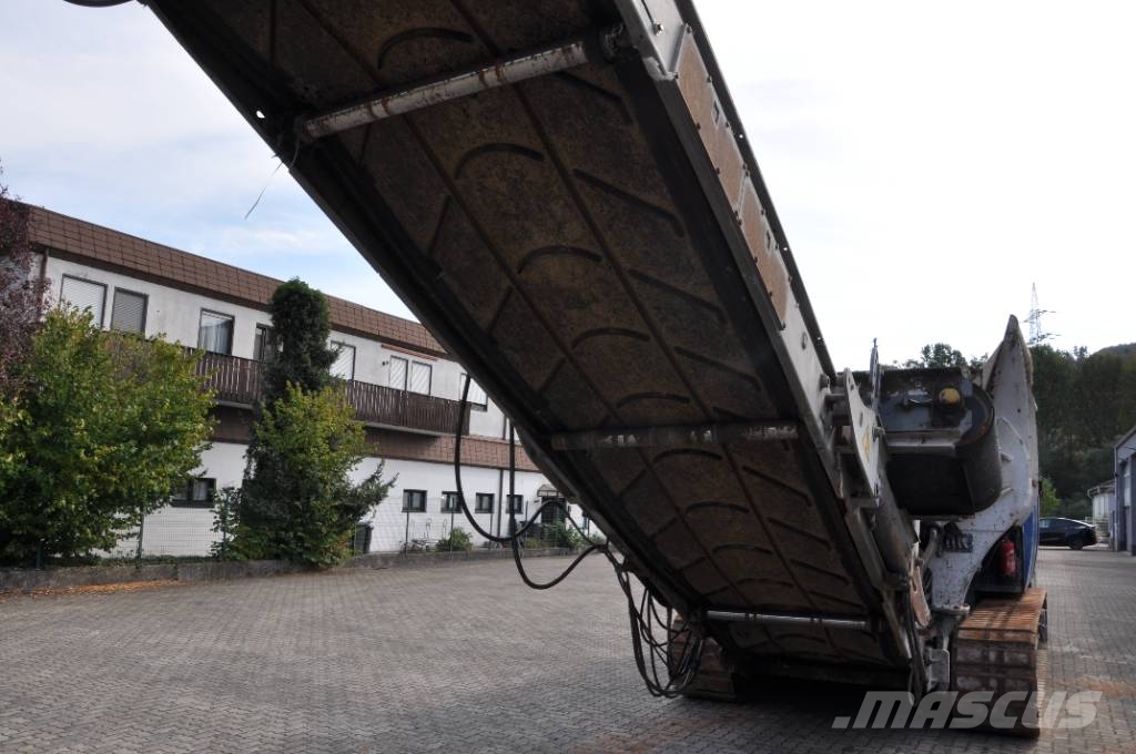 Lindner Urraco 95 DK آلات تمزيق المخلفات