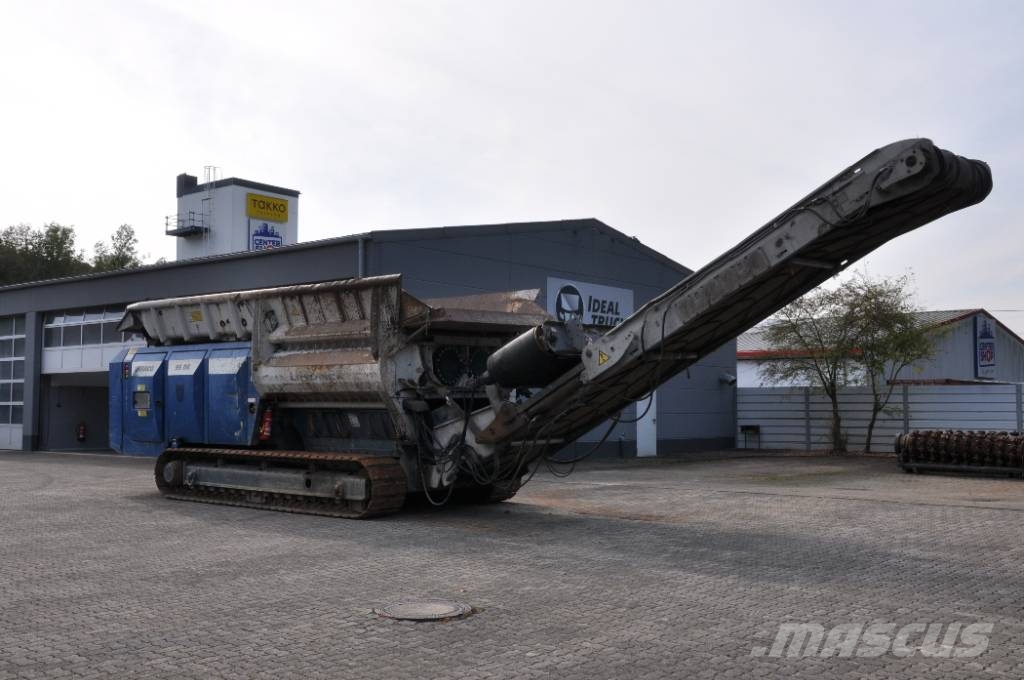Lindner Urraco 95 DK آلات تمزيق المخلفات