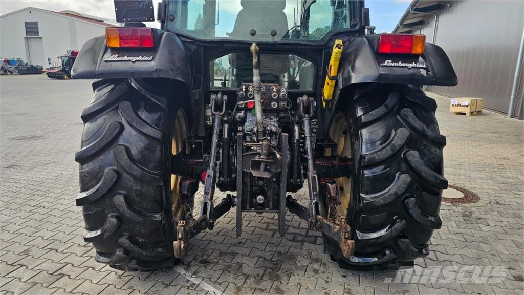 Lamborghini 1060 VT Traktorji