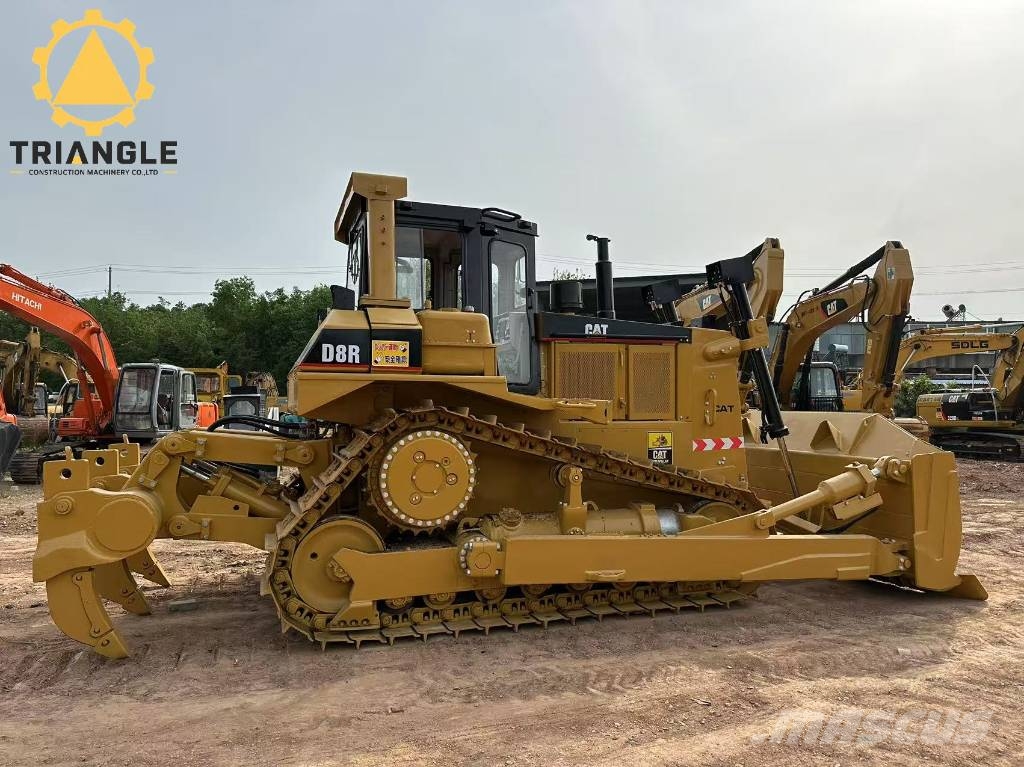 CAT D 8 R Buldožerji goseničarji