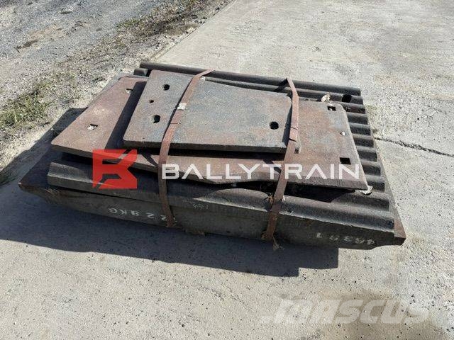 Sandvik QJ340 Jaw Plates & Cheek Plates (Tall/Super Tooth) Ανταλλακτικά εξοπλισμού αποβλήτων/ανακύκλωσης και λατομείων