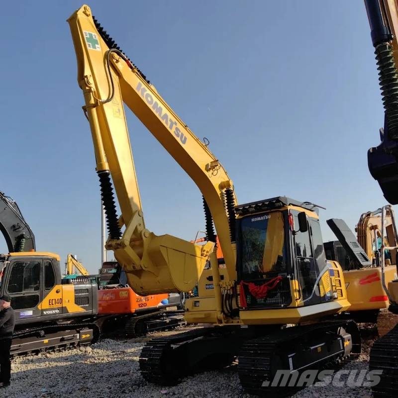 Komatsu PC 130 中型挖掘机