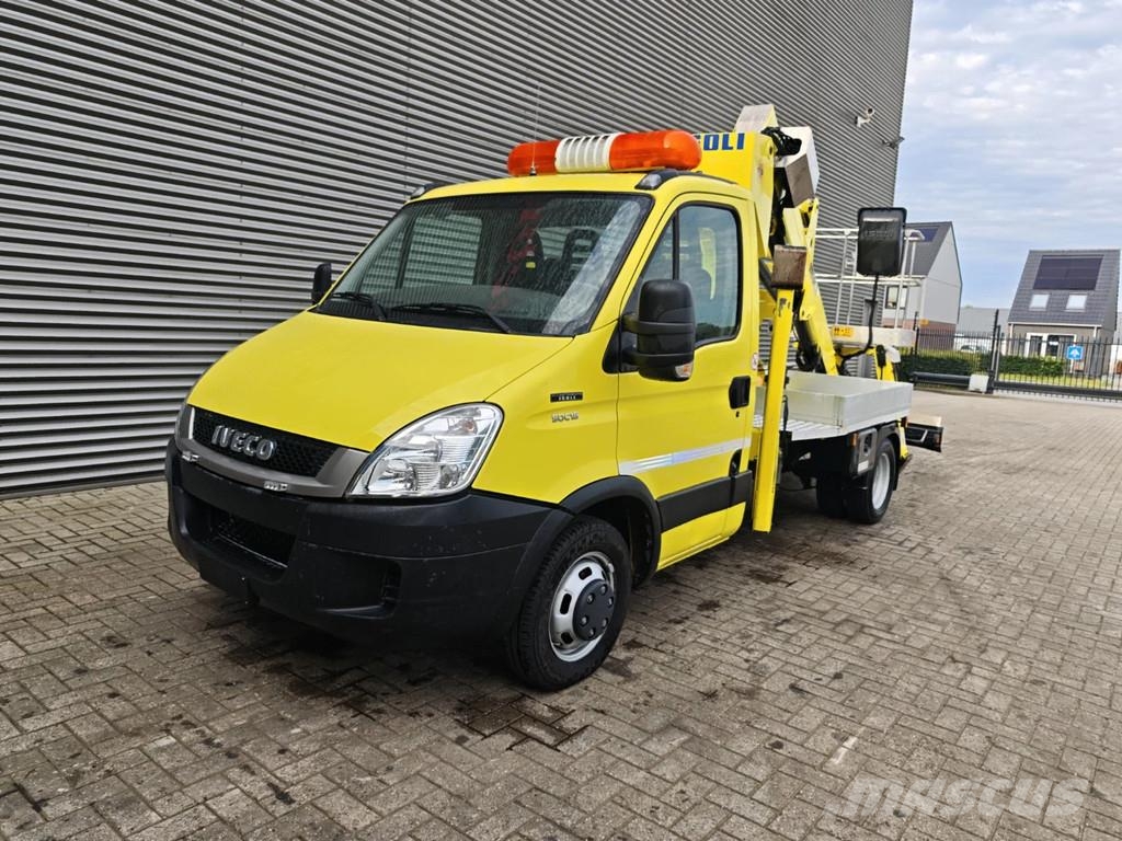 Iveco Daily 50C15 Isoli PNT 205 S Plataformas sobre camión